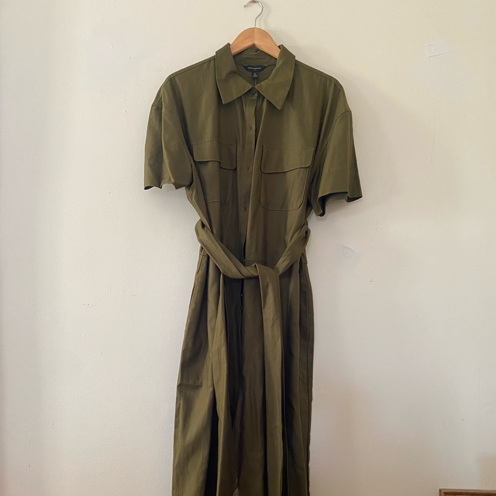 Banana Republic Factory Wide Leg Short Sleeve Jumpsuit with belt.